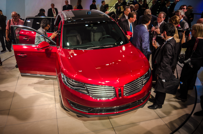 Illustration for article titled The 2016 Lincoln MKX Isn't The Lincoln We Wanted, But It's Something